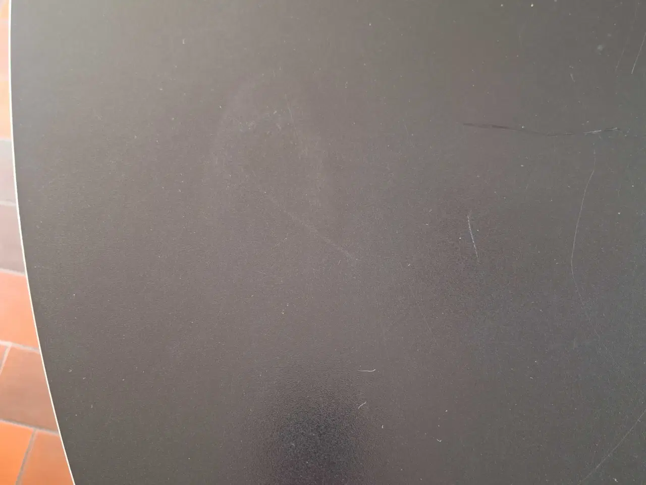 Billede 4 - Ovalt spisebord med tillægsplade