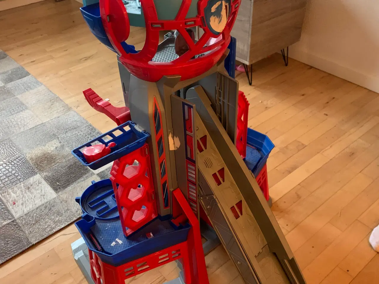 Billede 2 - Paw patrol lege tårn.
