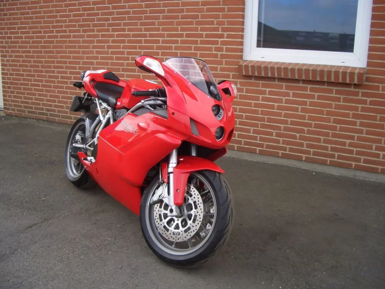 Billede 1 - Ducati 749