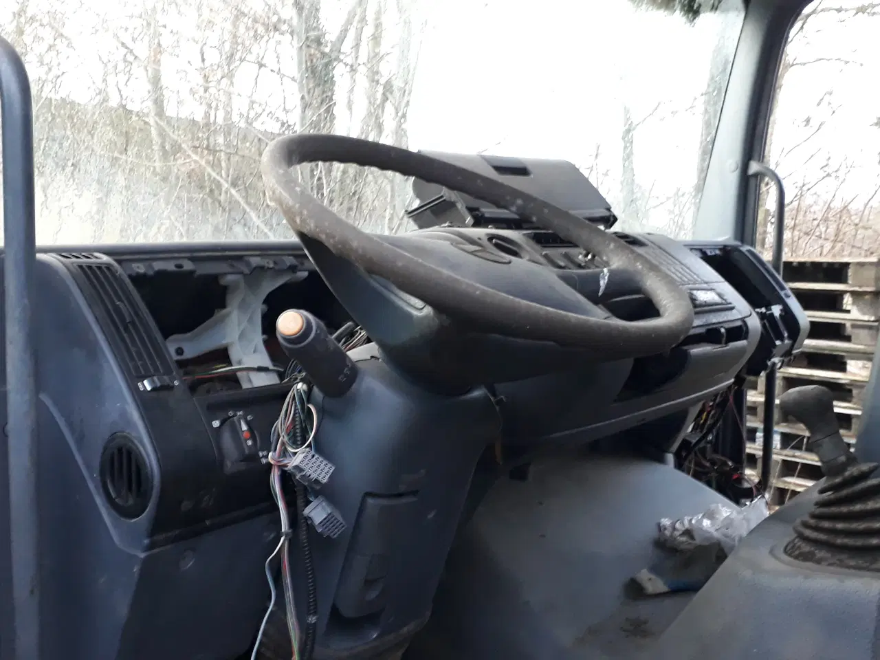 Billede 3 - Mercedes Atego 1223L Ladvogn. Sælges Kun  i dele.