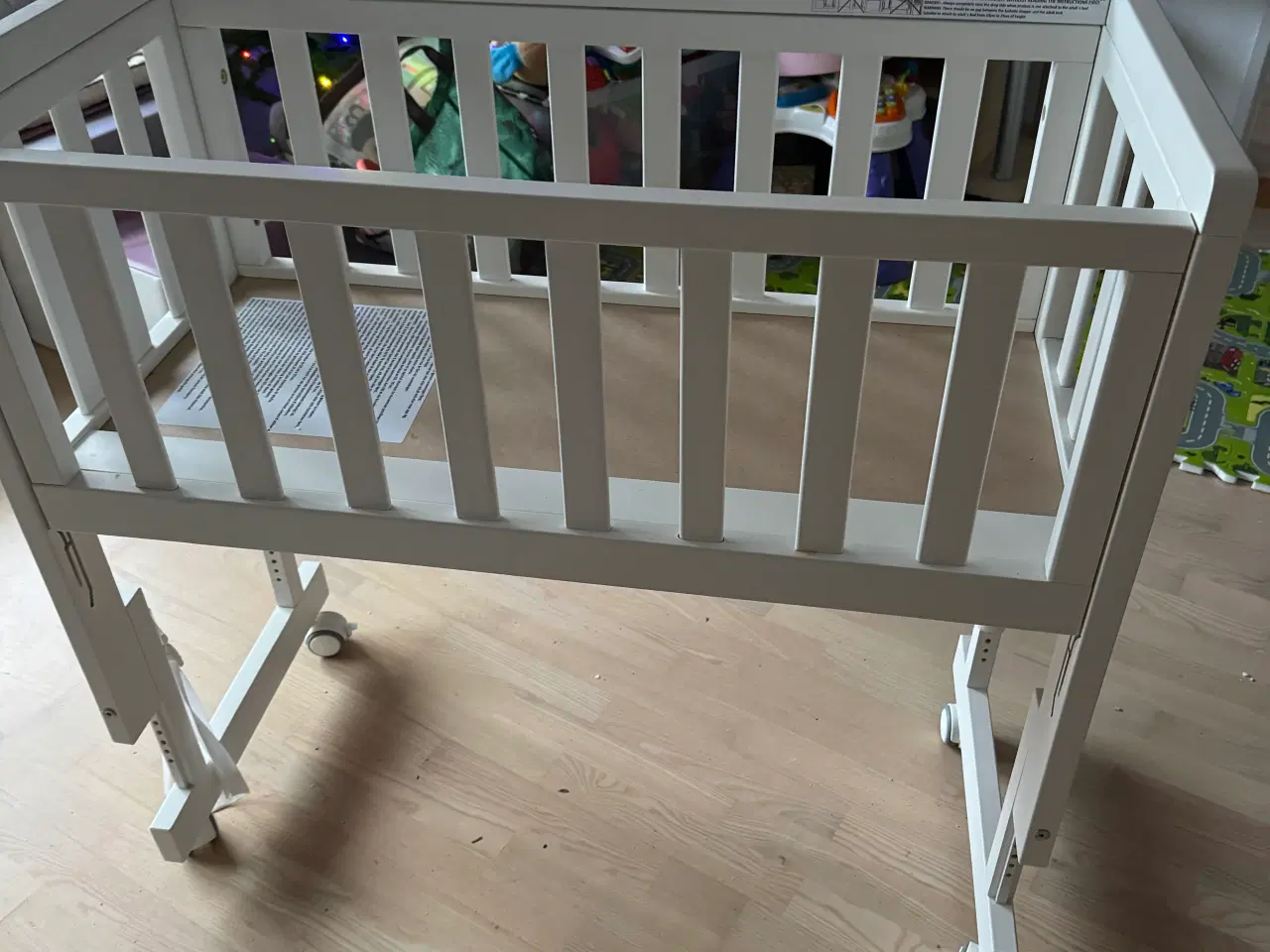 Billede 1 - Bedside børneseng 