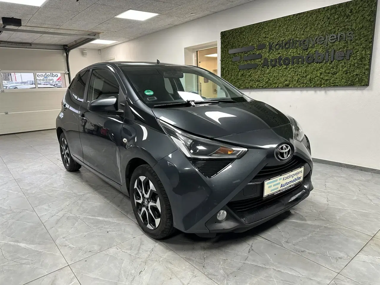 Billede 1 - Toyota Aygo 1,0 VVT-I X-Press 72HK 5d