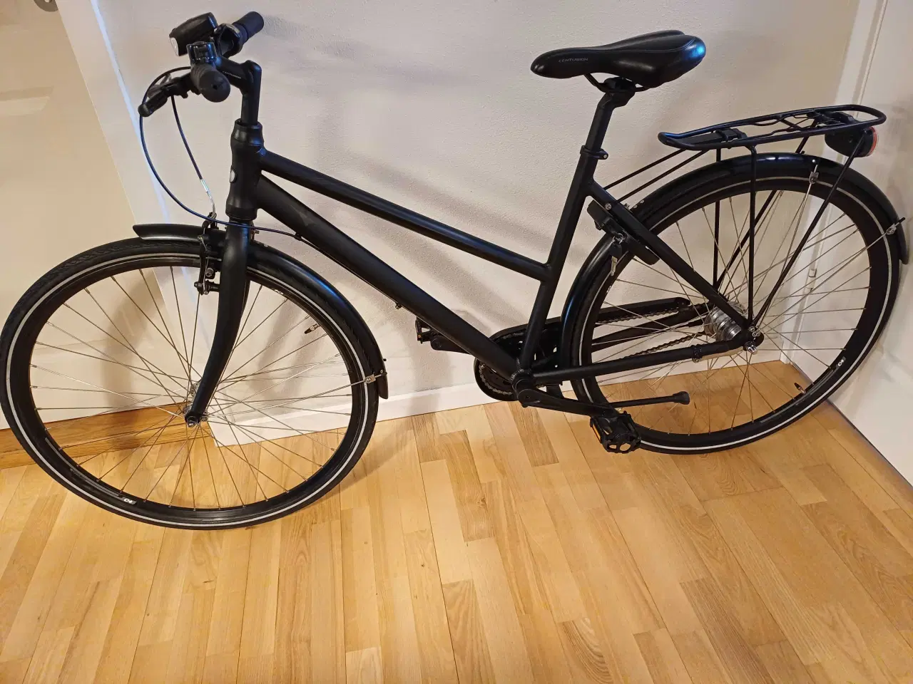 Billede 2 - Centurion "Står som ny"