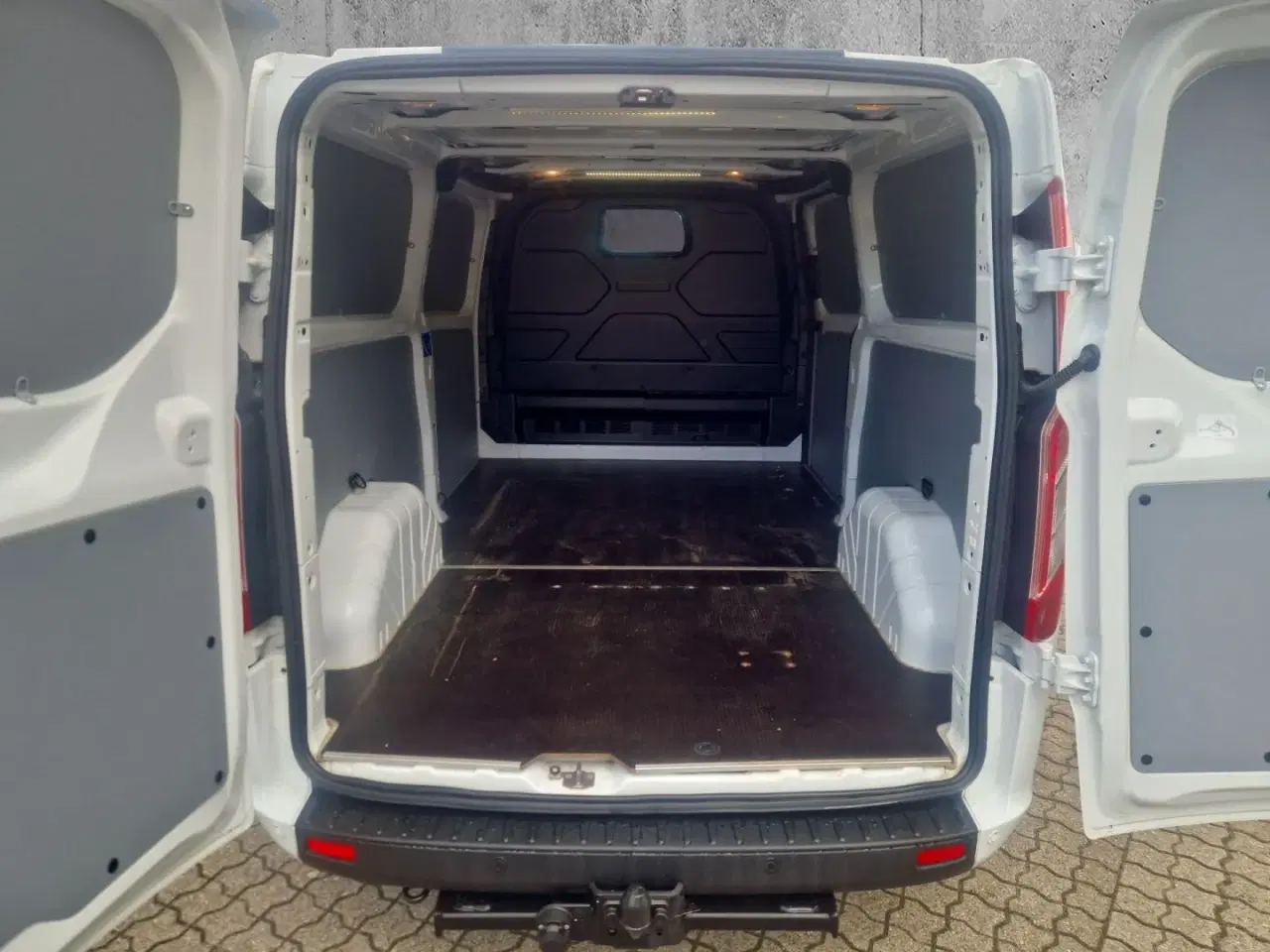 Billede 10 - Ford Transit Custom 300L 2,0 TDCi 130 Trend aut.