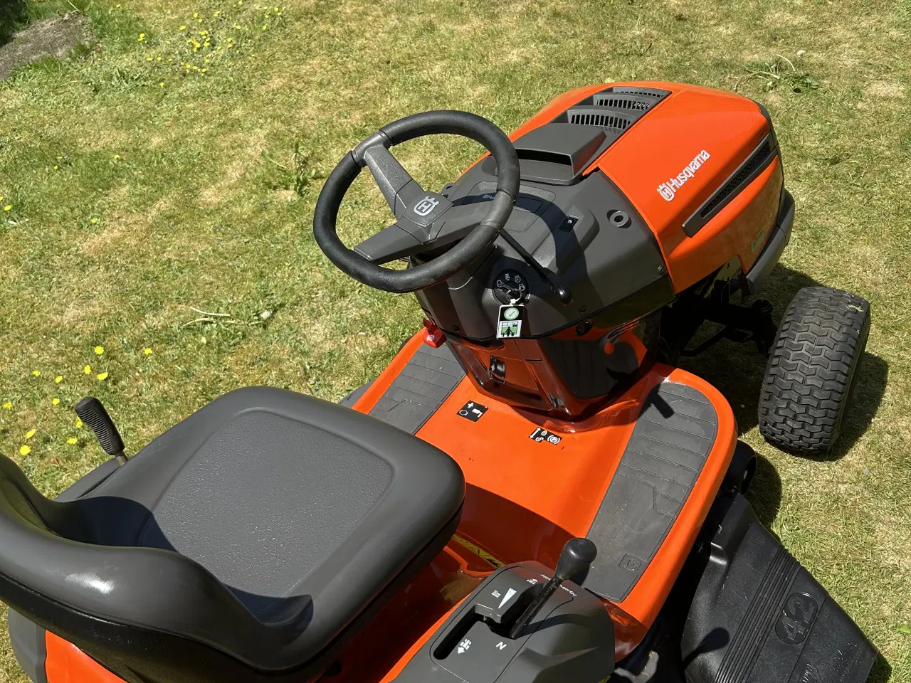 Billede 5 - Husqvarna LTH152 havetraktor 