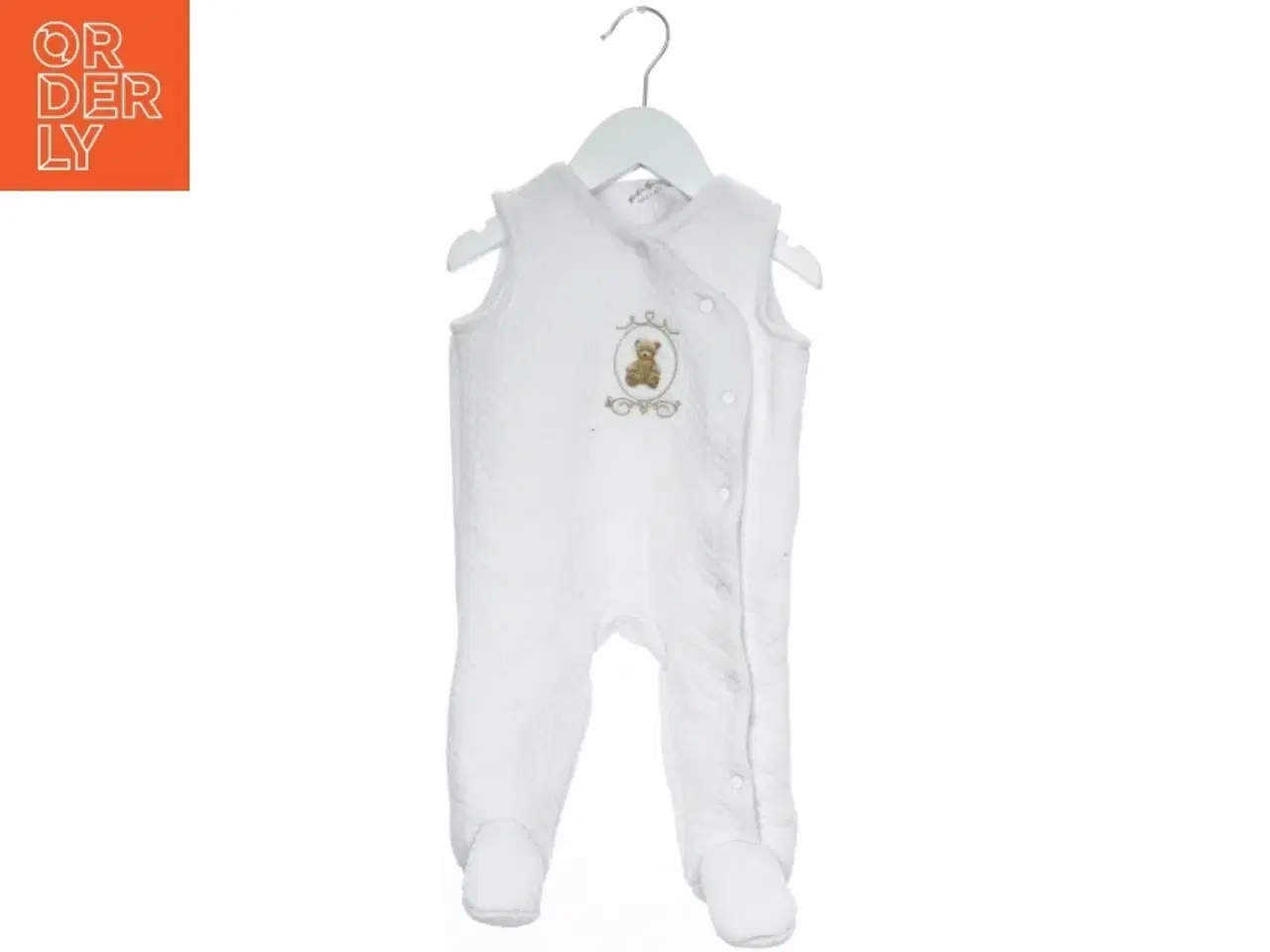 Billede 1 - Hvid heldragt til baby med bamsemotiver fra Rock A Bye Baby (str. 74)