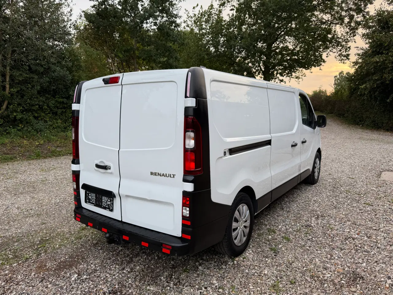 Billede 5 - Renault trafic 1.6 dci lav km 