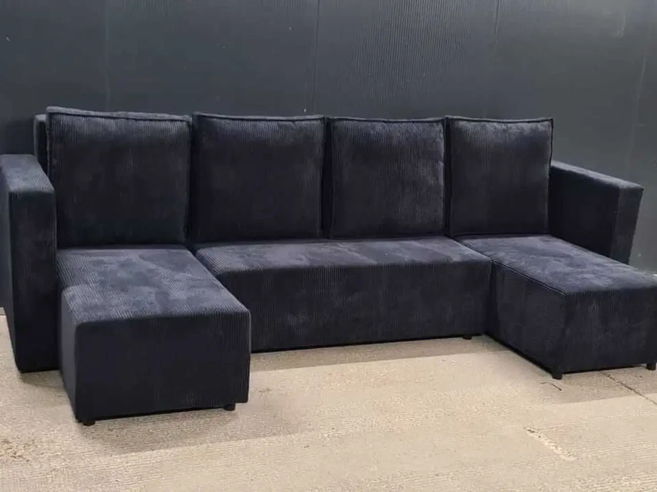 Billede 1 - Boston U-Sofa 320x150x150 cm. Sort/blå rib velourstof