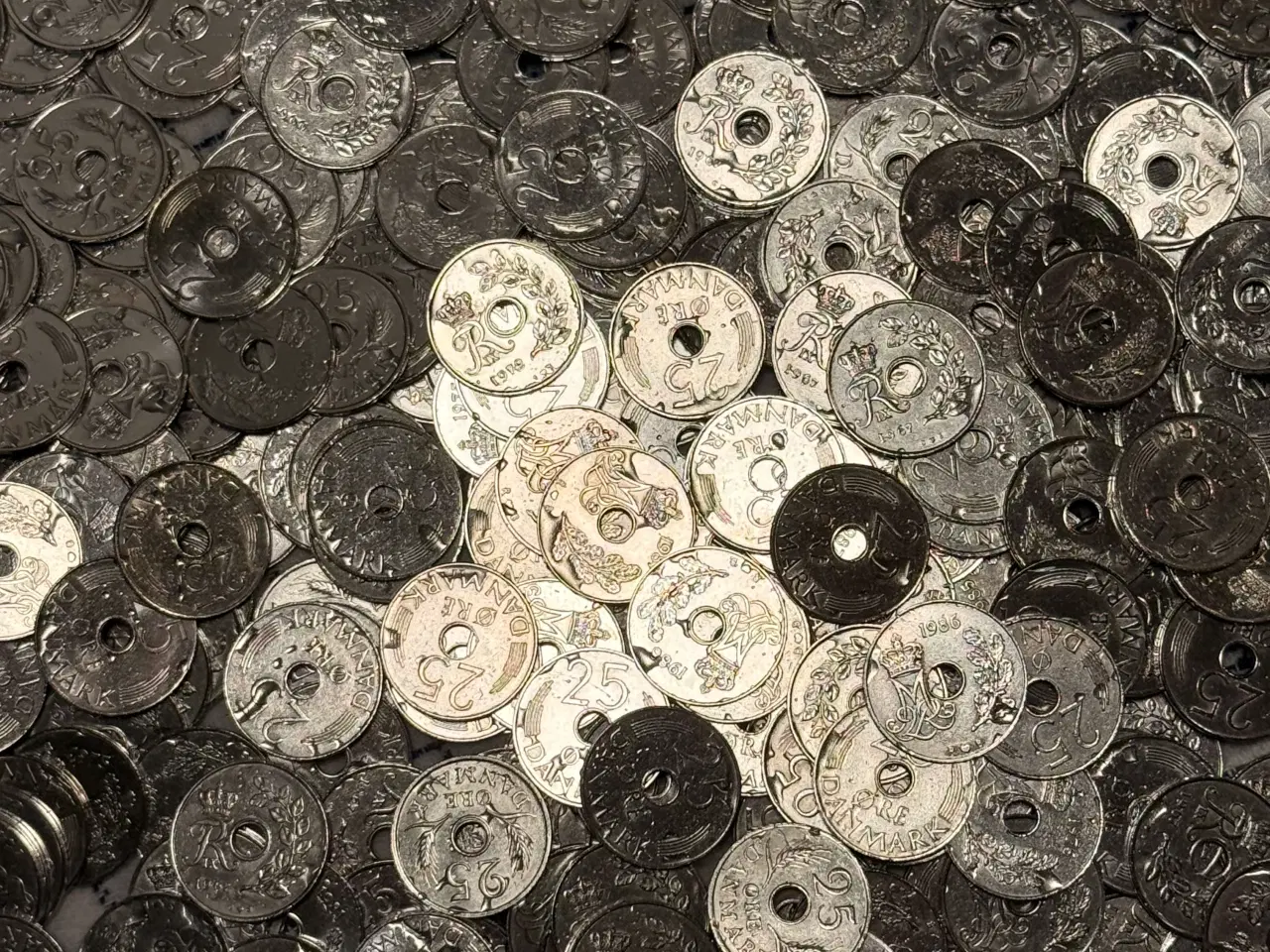 Billede 2 -  5 kg 25 øre med eller uden hul