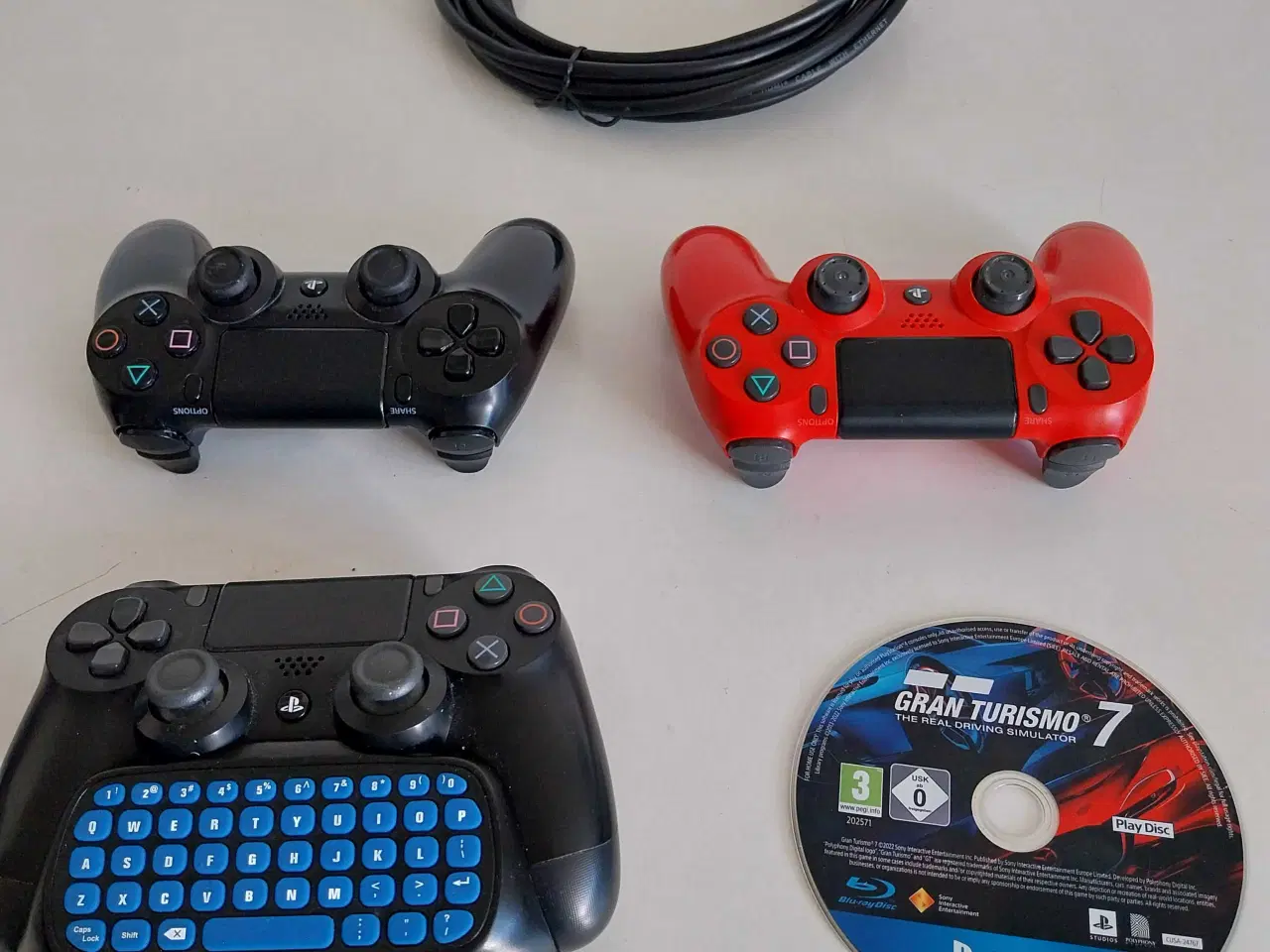 Billede 1 - Playstation controllere. Gran Turismo 7. Skærmkabe