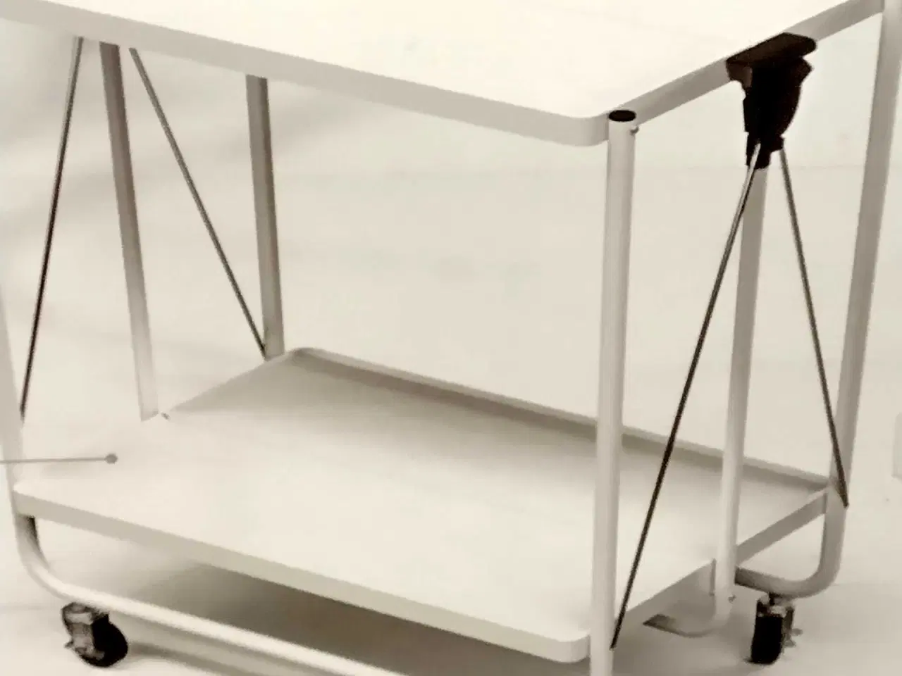 Billede 1 - Serveringsvogn NY