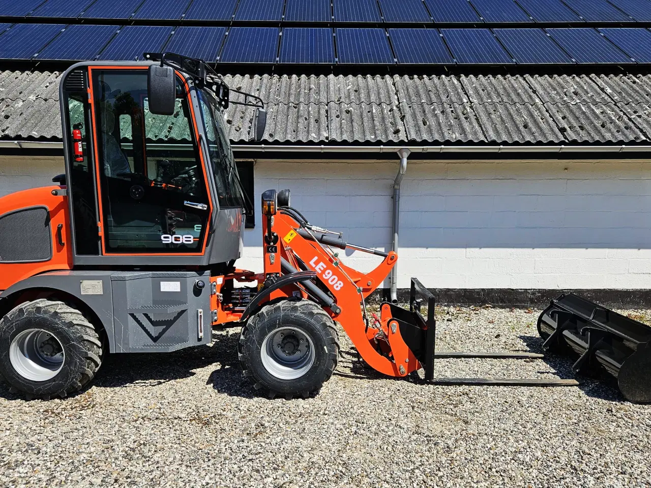 Billede 1 - MOLE 908 / fabriksny minilæsser / SÆRPRIS 1 STK