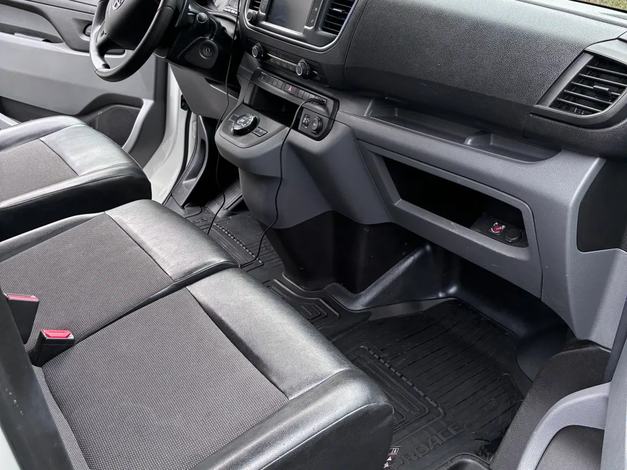 Billede 11 - Toyota Proace 2,0d Comfort Long 120HK