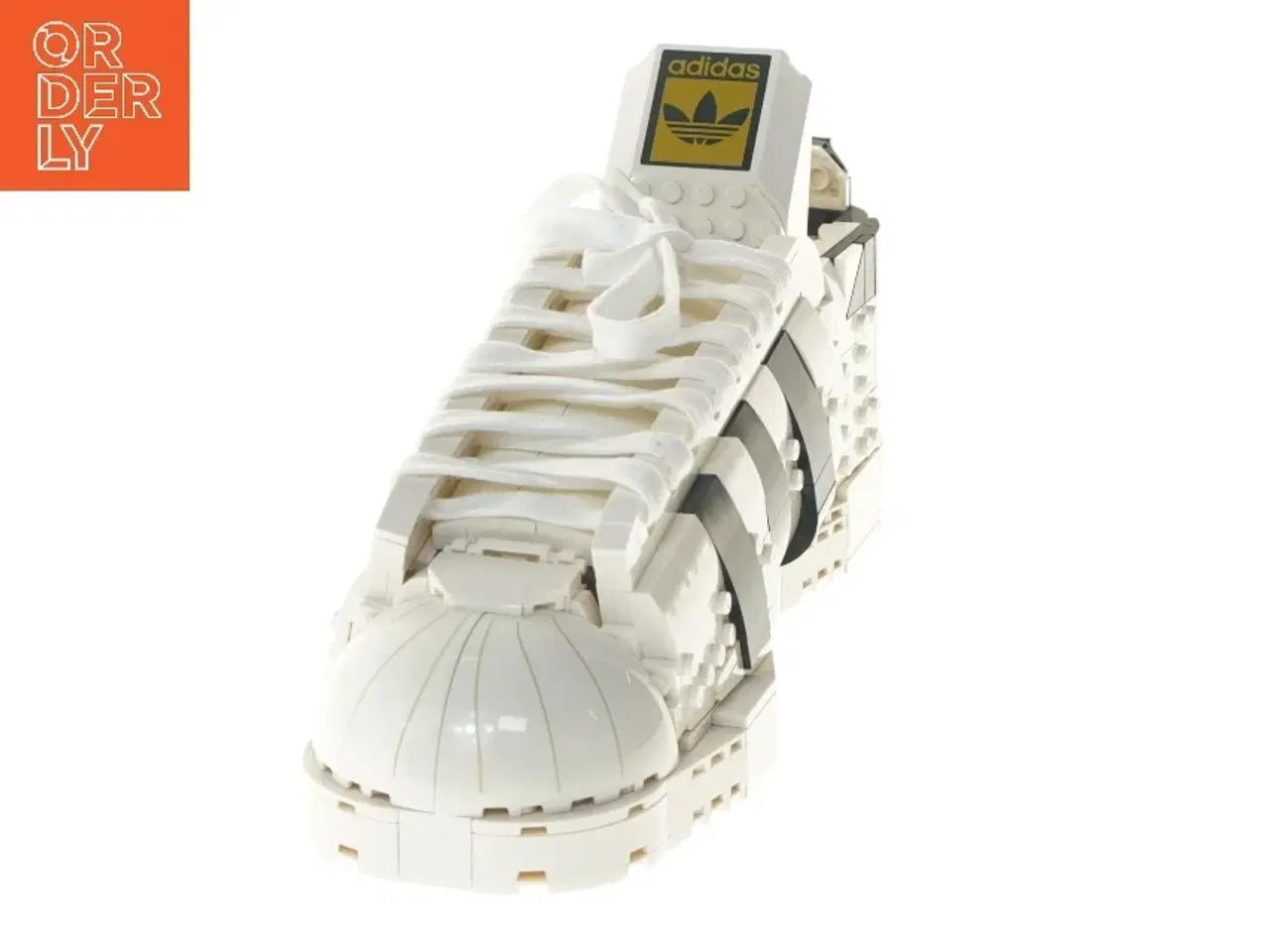 Billede 6 - LEGO Adidas Originals Superstar sæt fra LEGO Adidas (str. 11x19x32 cm)