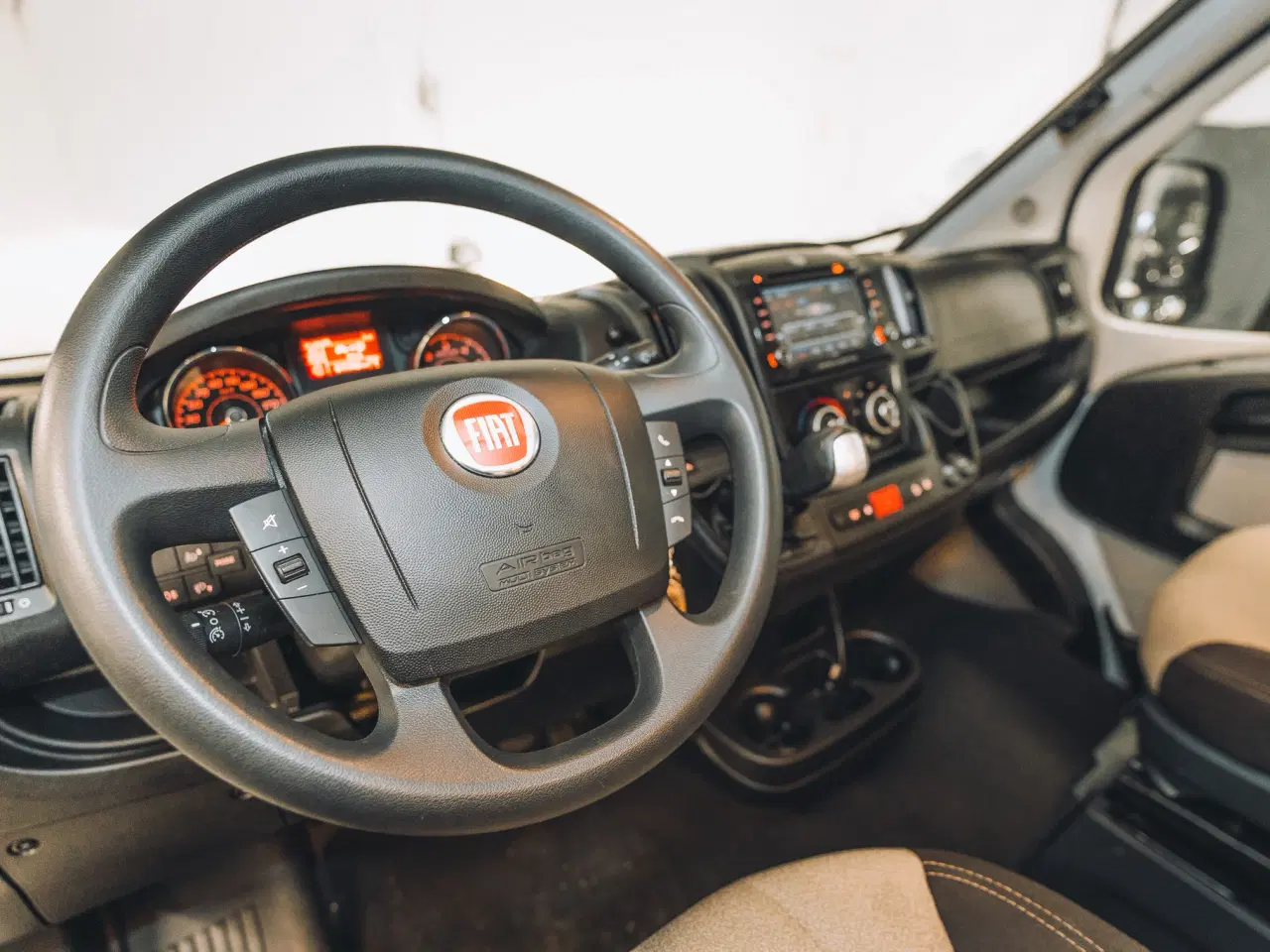 Billede 5 - Knaus Fiat Live TR 600 DKG 