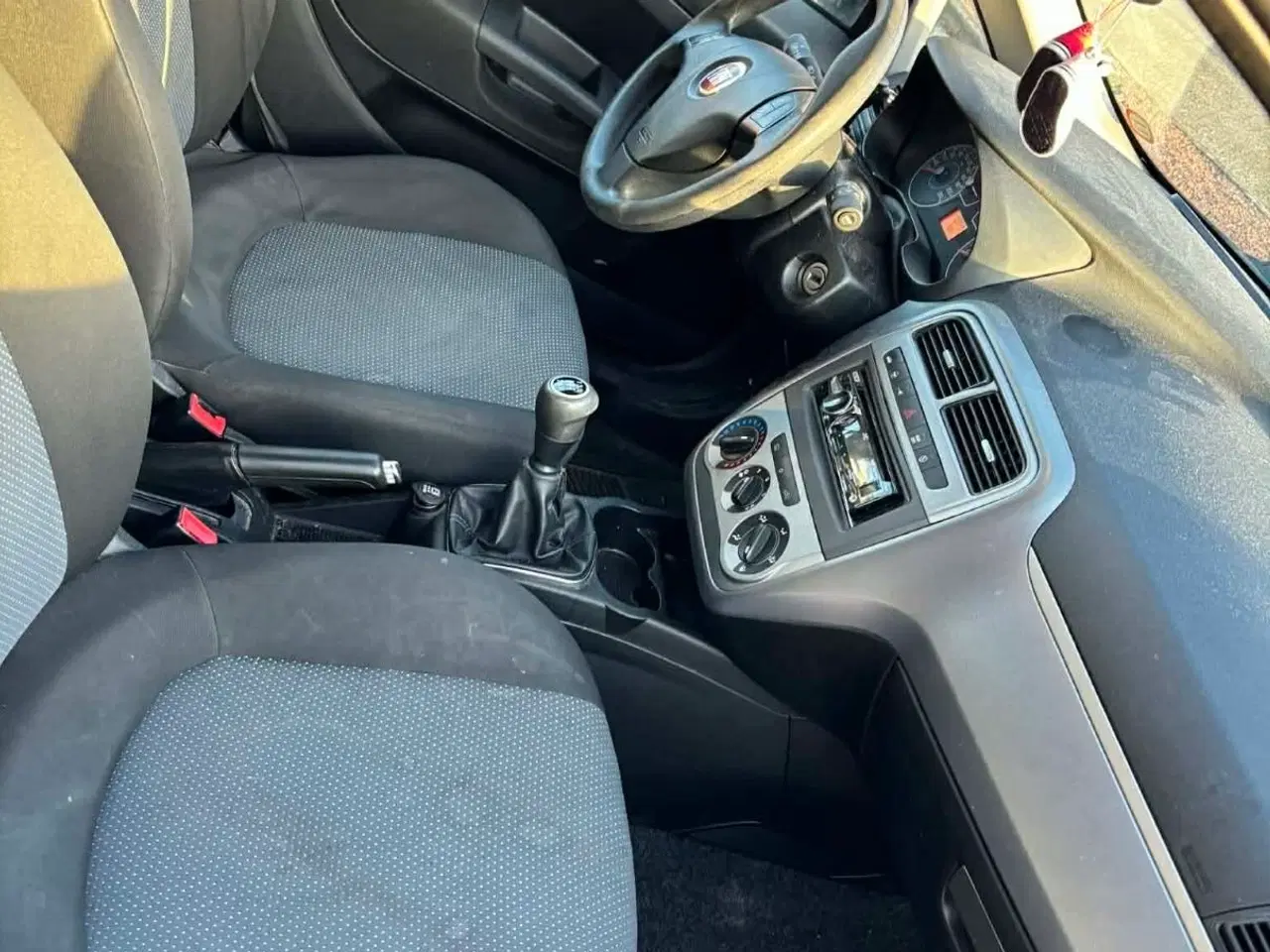 Billede 5 - 2011 Fiat punto