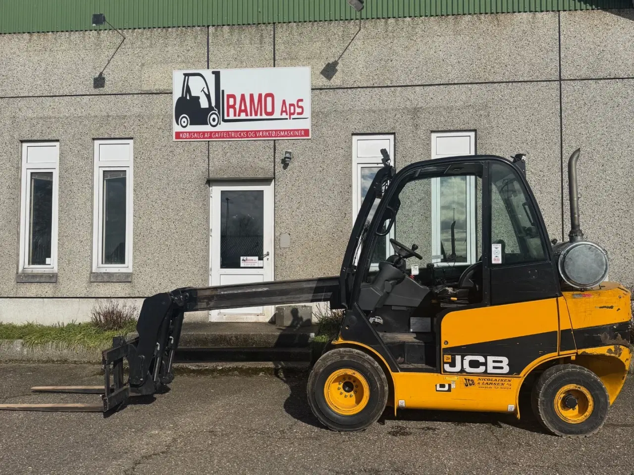 Billede 2 - JCB TLT30D 3 tons diesel teleskoplæsser /teletruck