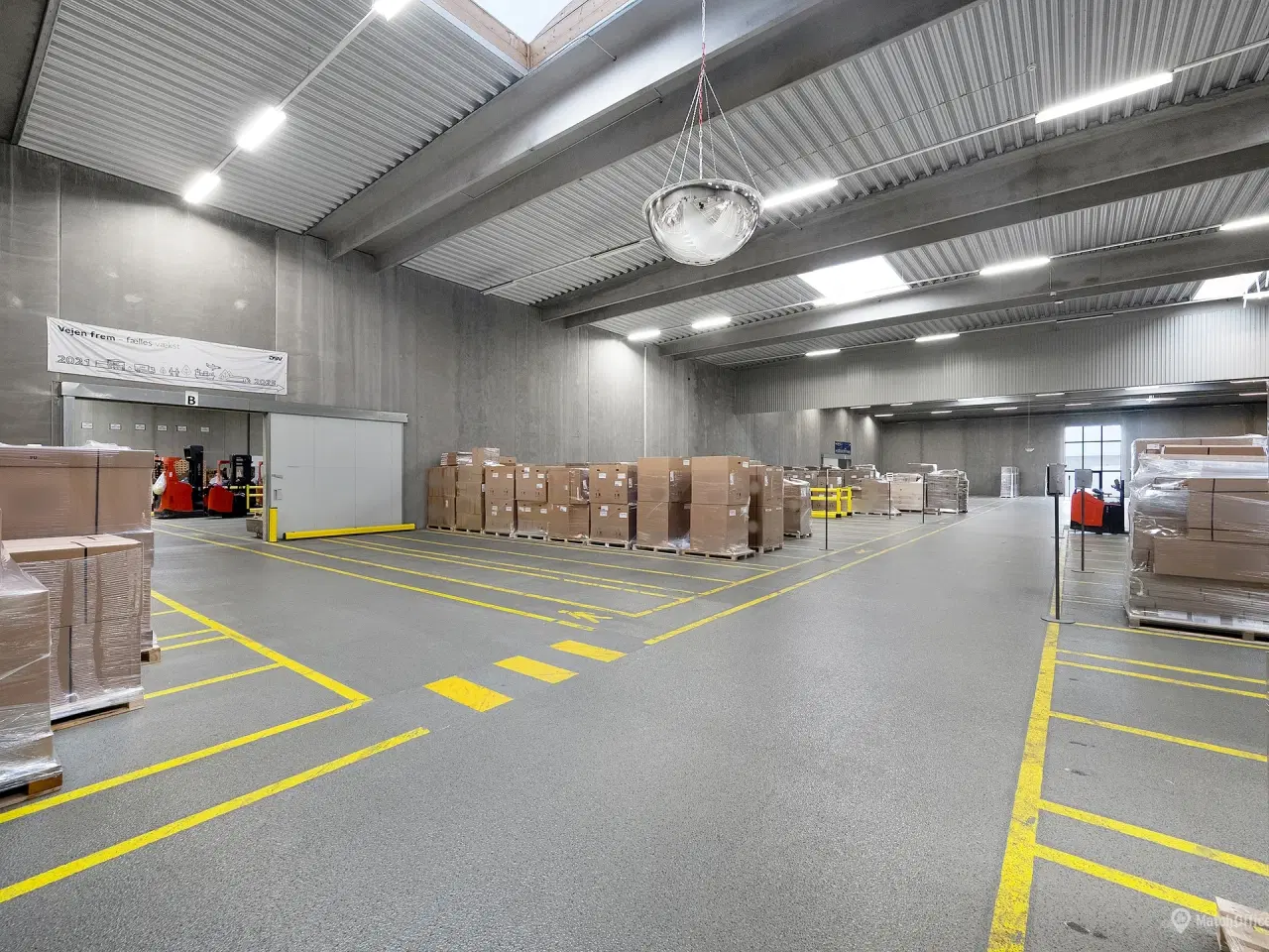 Billede 11 - Førsteklasses logistikfaciliteter med tanke på effektivitet og funktionalitet