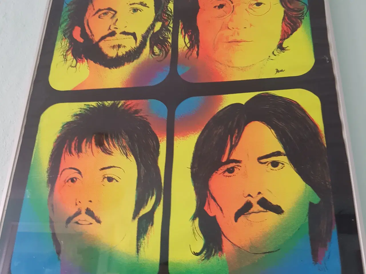 Billede 1 - billeder med Beatles glas og alum. ramme.