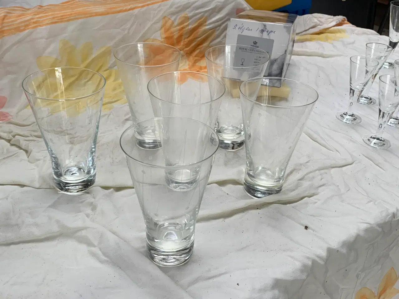 Billede 3 - Royal glas sælges samlet.