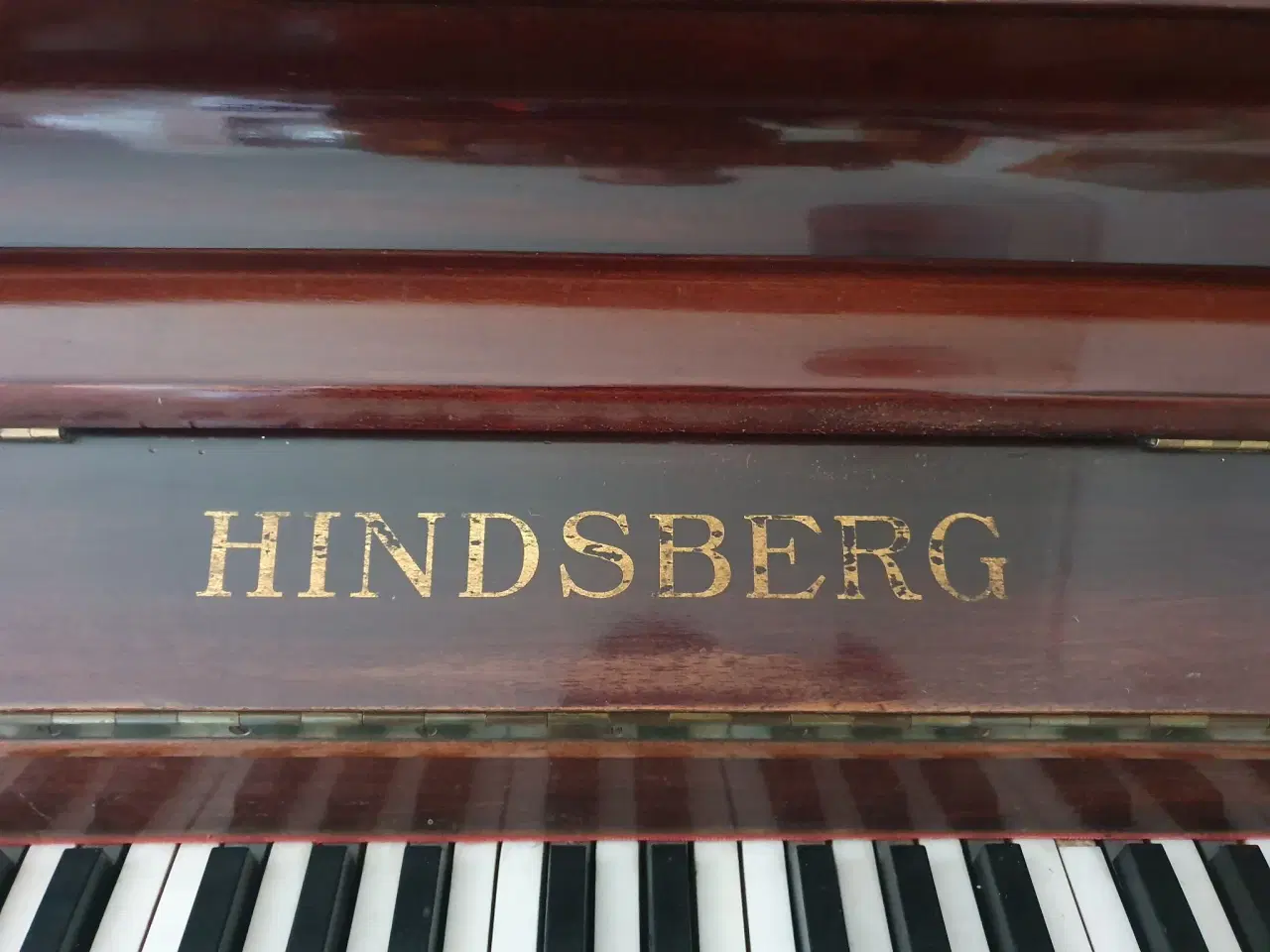 Billede 2 - Hindsberg 100 år gammel