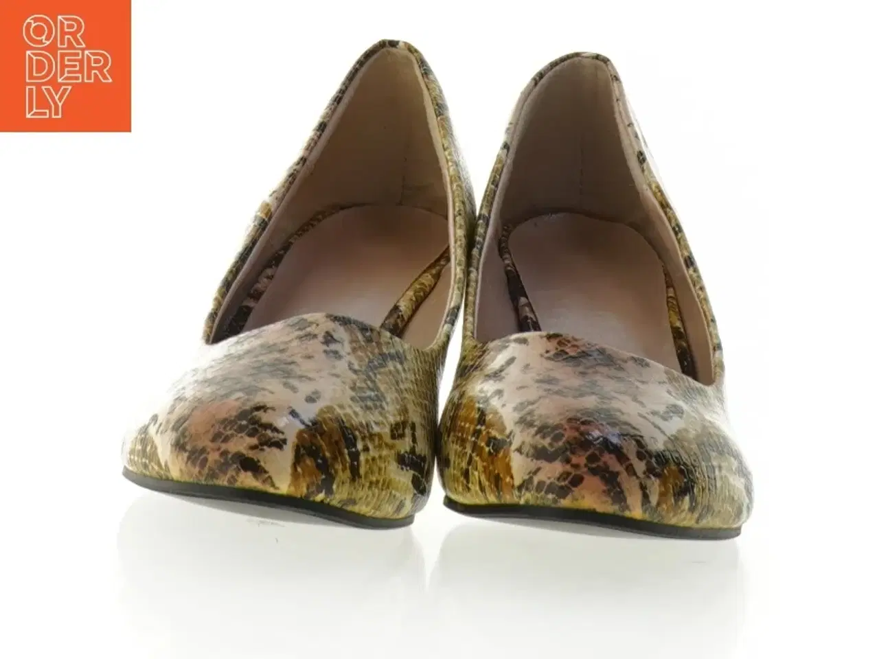 Billede 2 - Slangeprint pumps (str. 38)