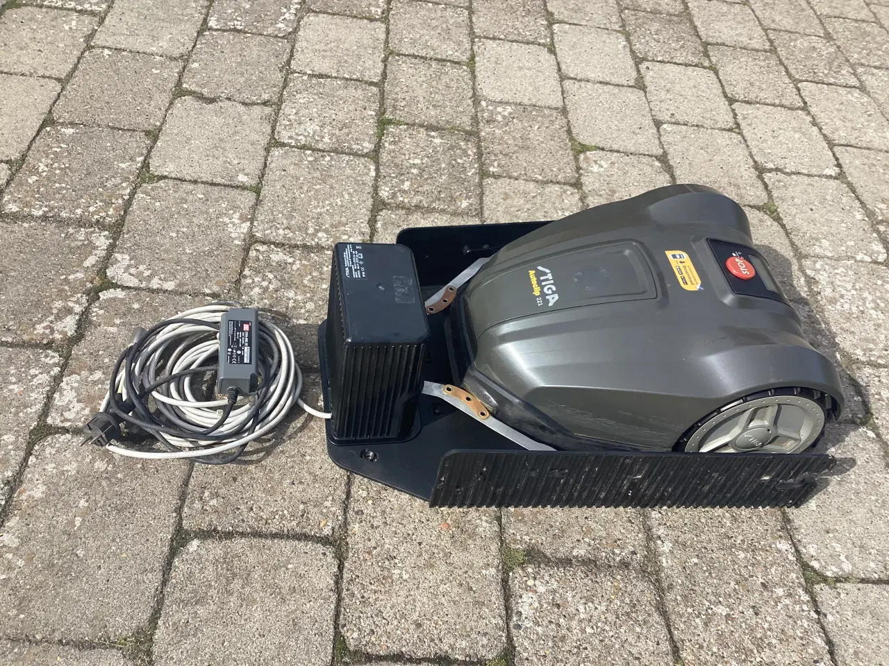 Billede 2 - Stiga Autoclip 221 Robotklipper