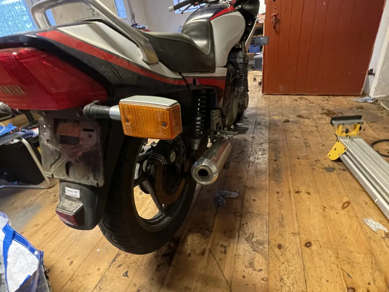 Billede 5 - Yamaha XJ900F 58L fra 1986 sælges som projekt