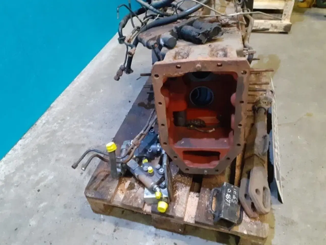 Billede 2 - New Holland TM 130 Bagtøj