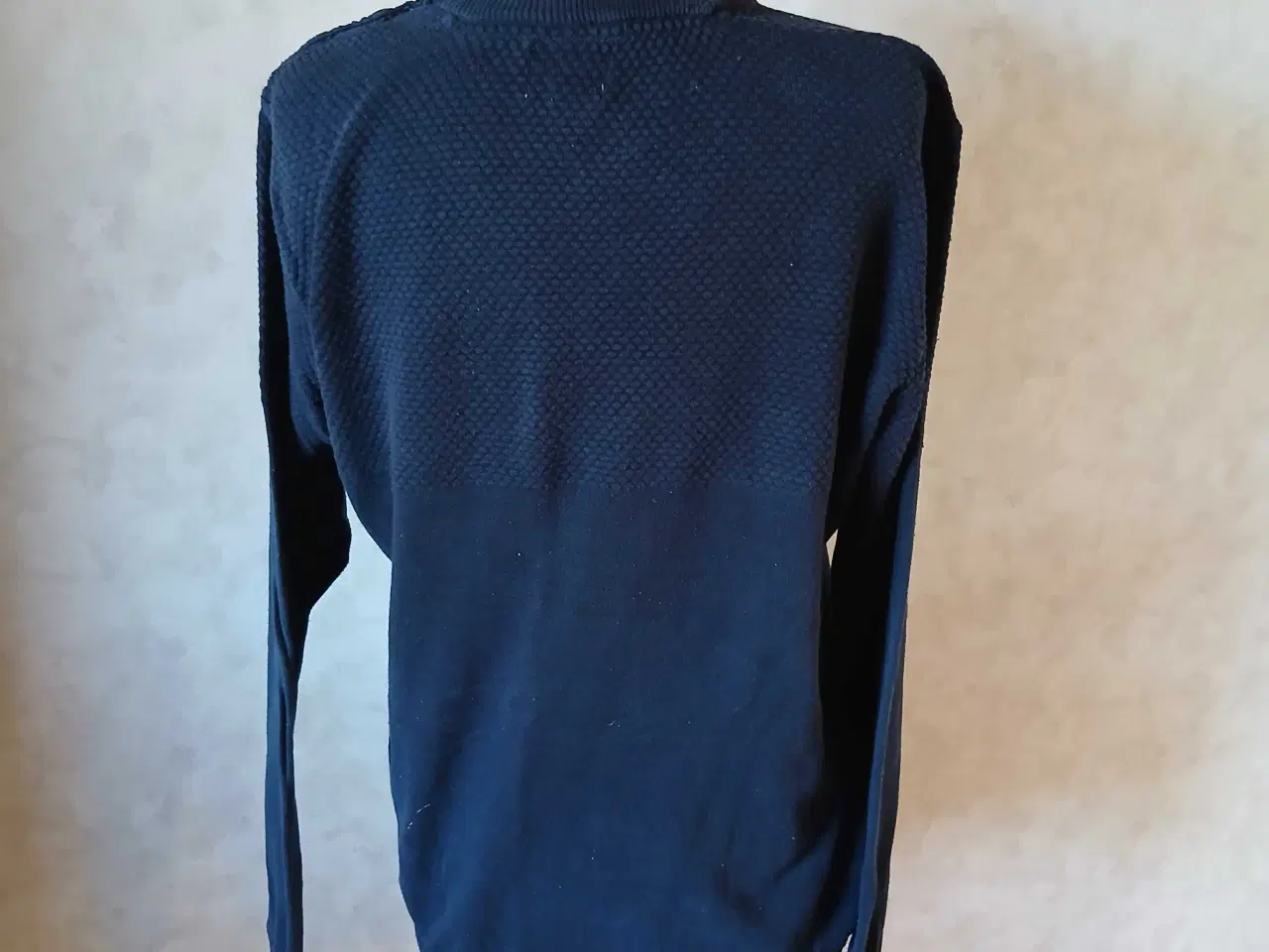 Billede 5 - Mørkeblå SUIT trøje, str XL