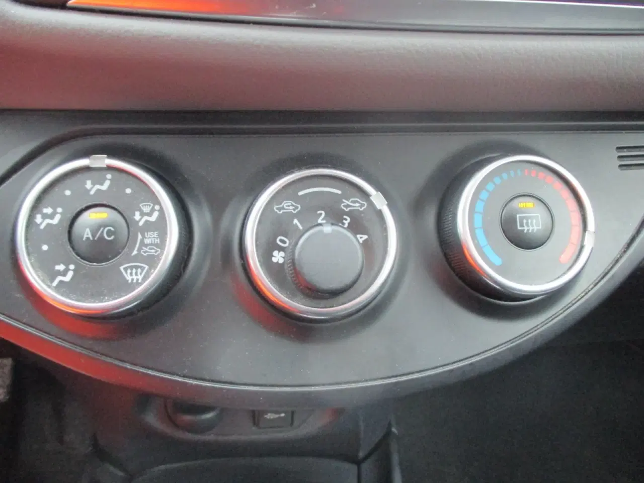 Billede 15 - Toyota Yaris 1,3 VVT-i T2 Limited