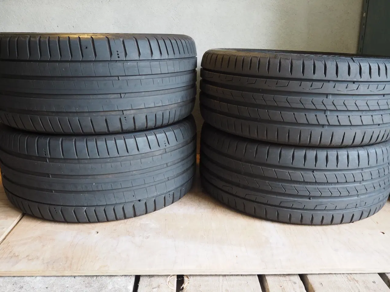 Billede 2 - Sommerdæk til salg 245/45 r18 og 275/40 r18