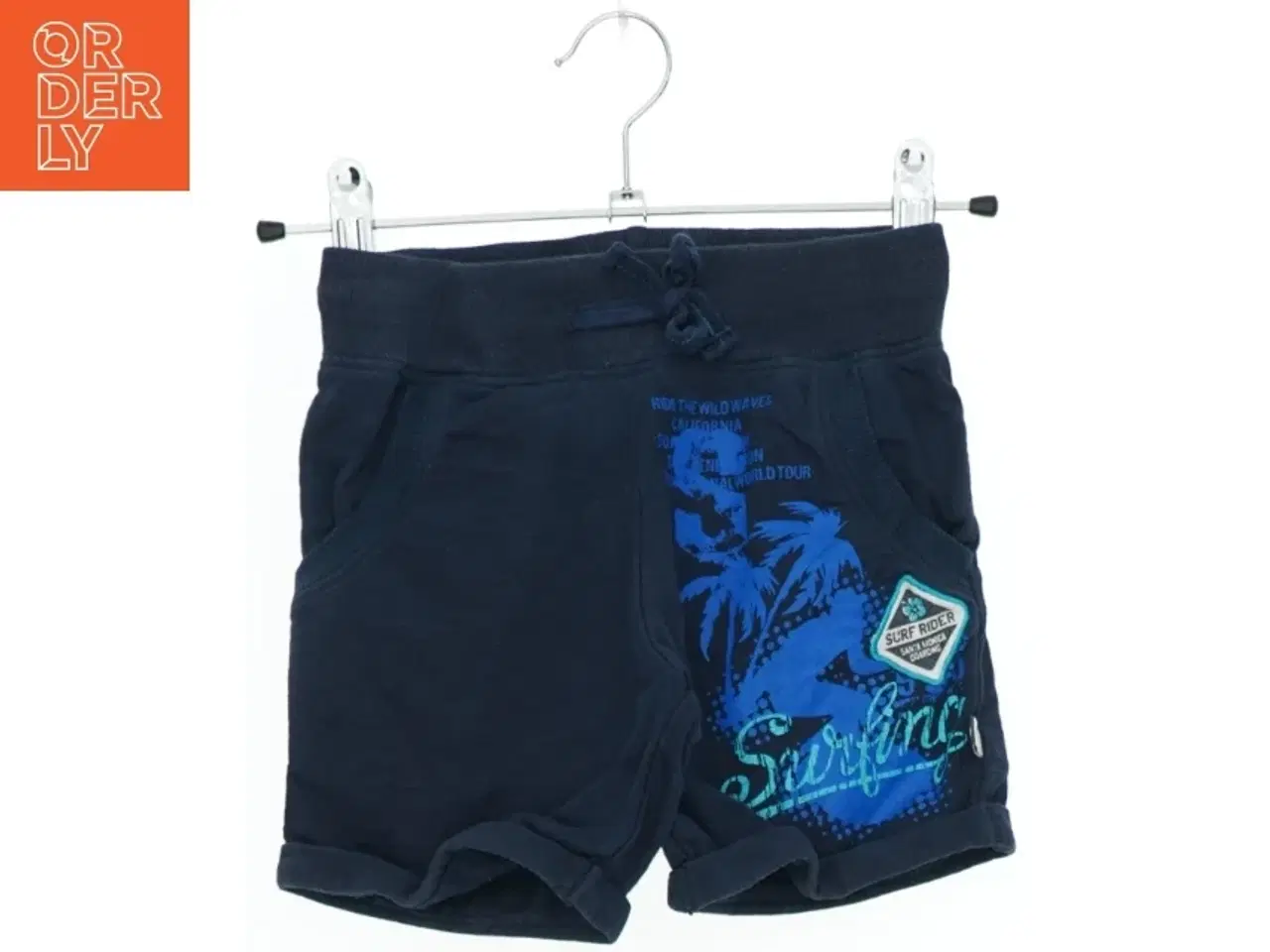 Billede 1 - Børne shorts med surfing print fra Royal Rebels (str. 98)