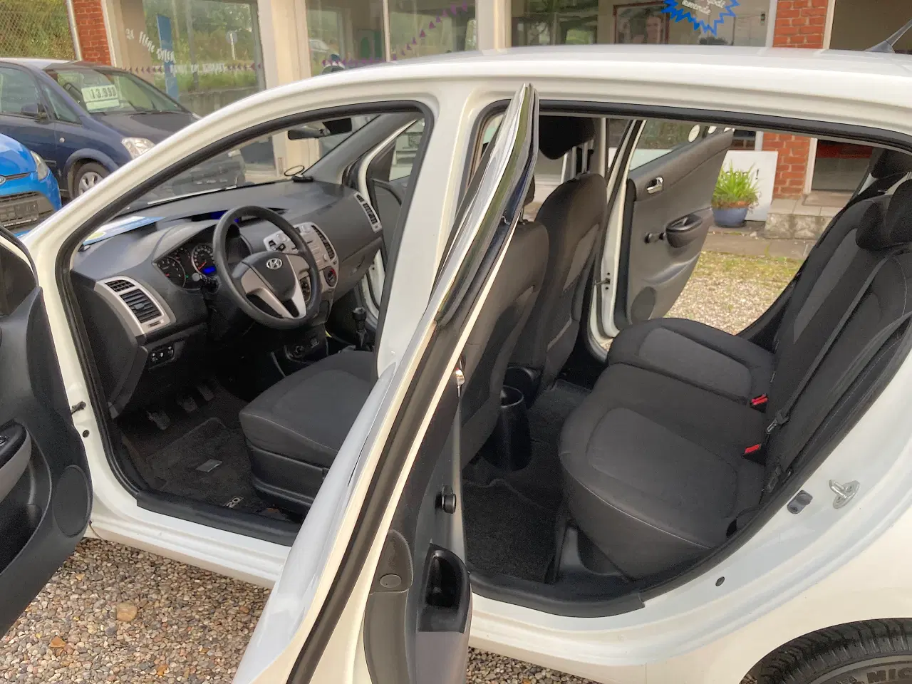 Billede 15 - Hyundai I20 Nysyn Pæn og velholdt