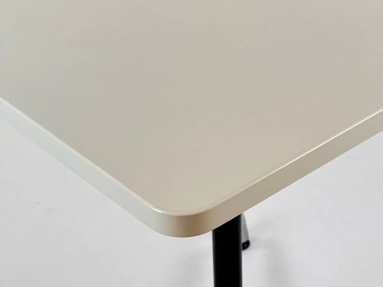 Billede 2 - Vitra Charles Eames cafebord