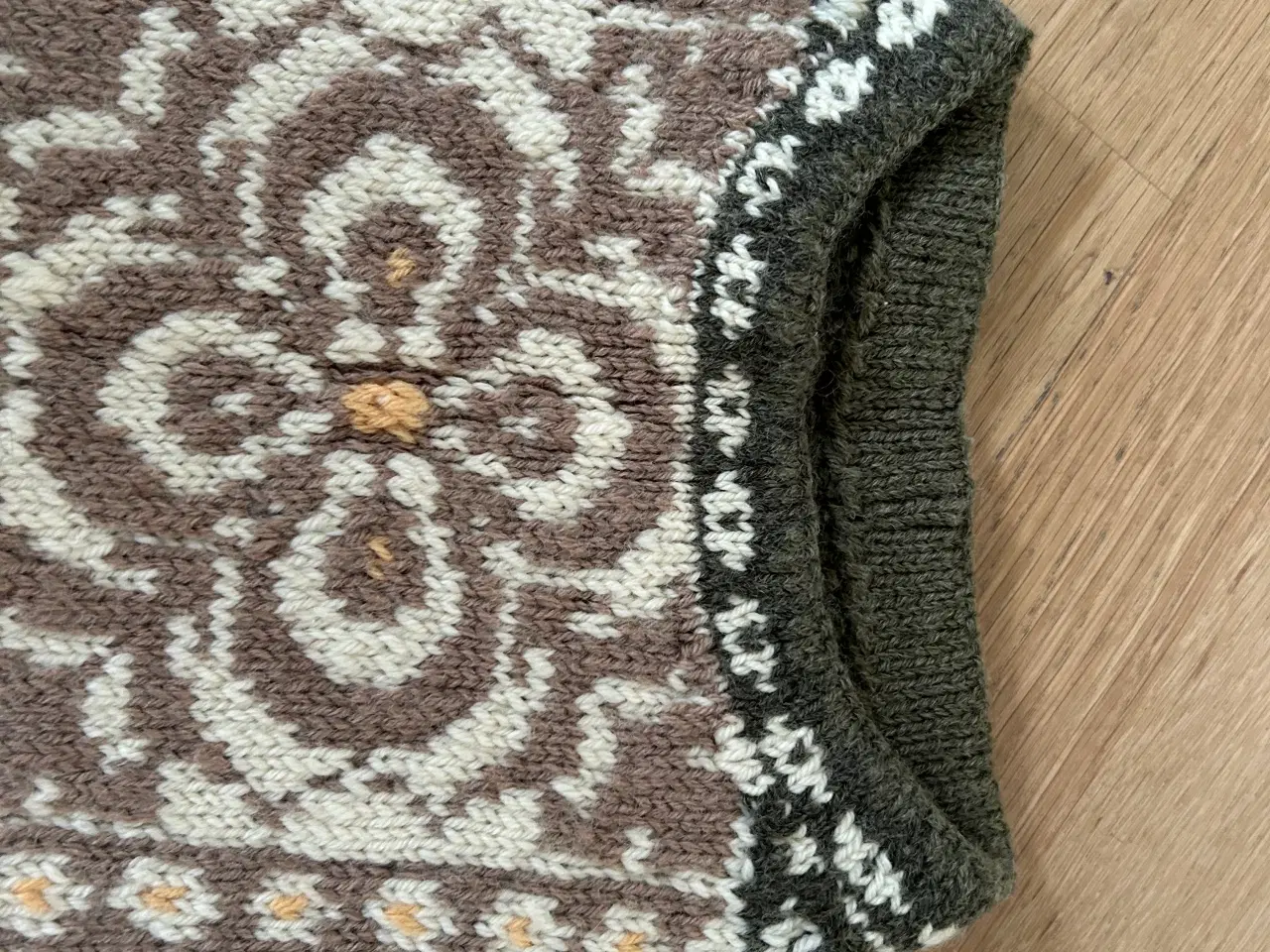 Billede 3 - Ny hjemmestrikket uld sweater
