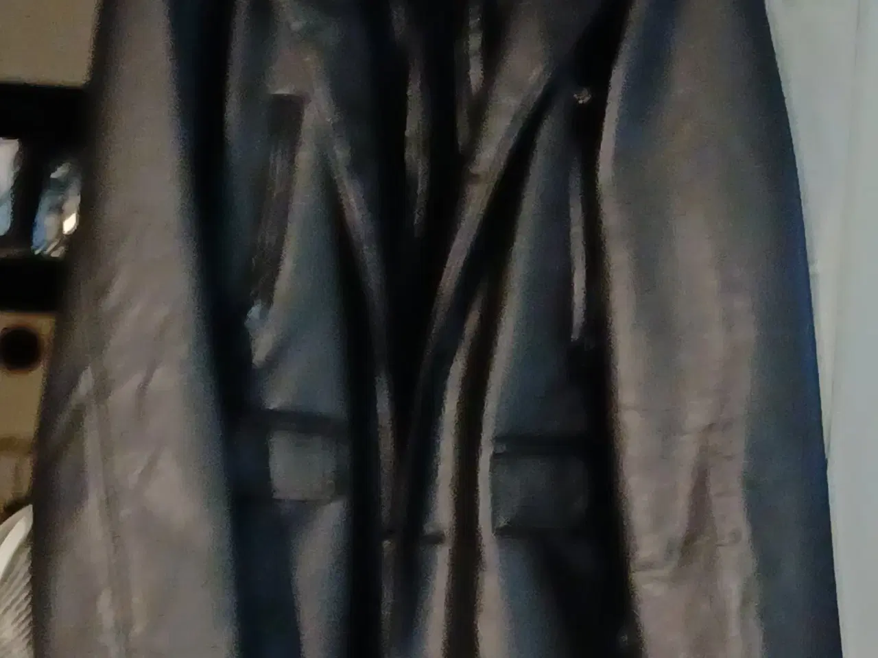 Billede 1 - Herre jakke, helt NY, læder imiteret