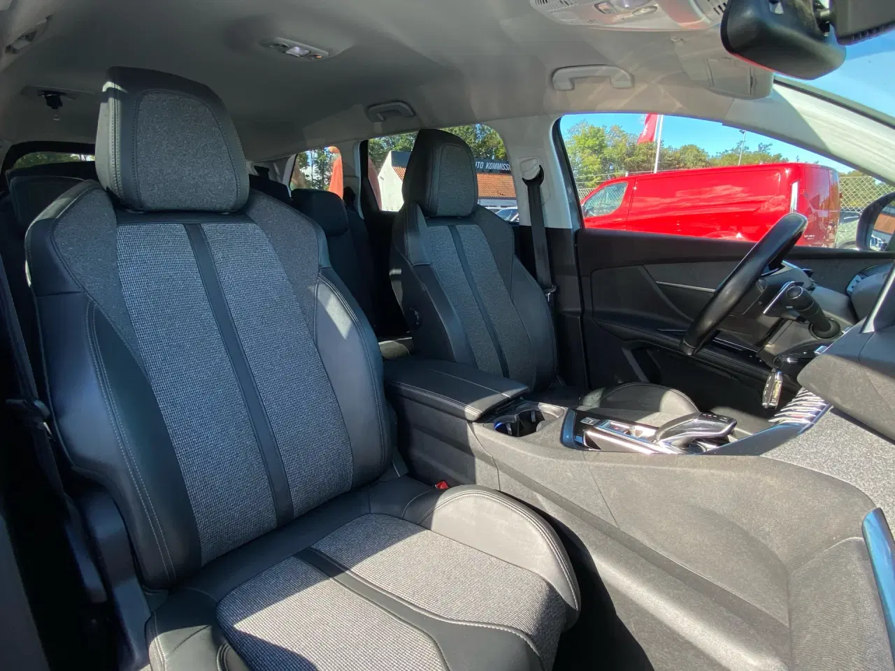 Billede 8 - Peugeot 5008 1,2 PureTech Allure EAT8 130HK 5d 8g Aut.