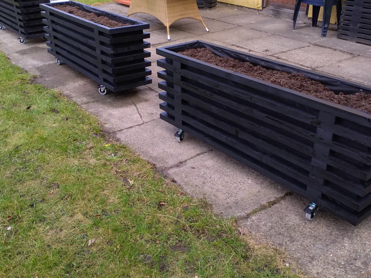 Billede 4 - Højbede på mål.