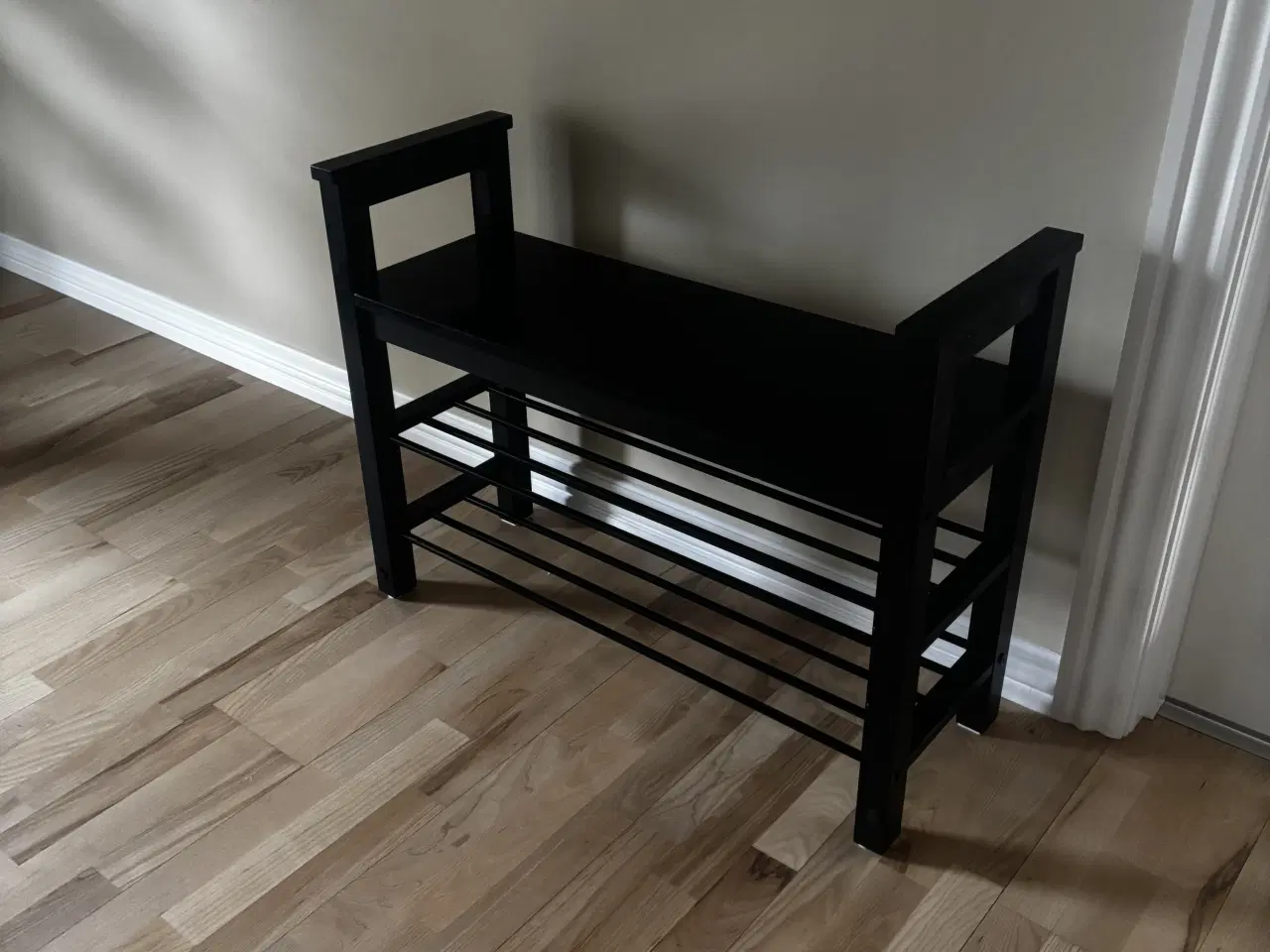 Billede 1 - Bænk /sko stativ