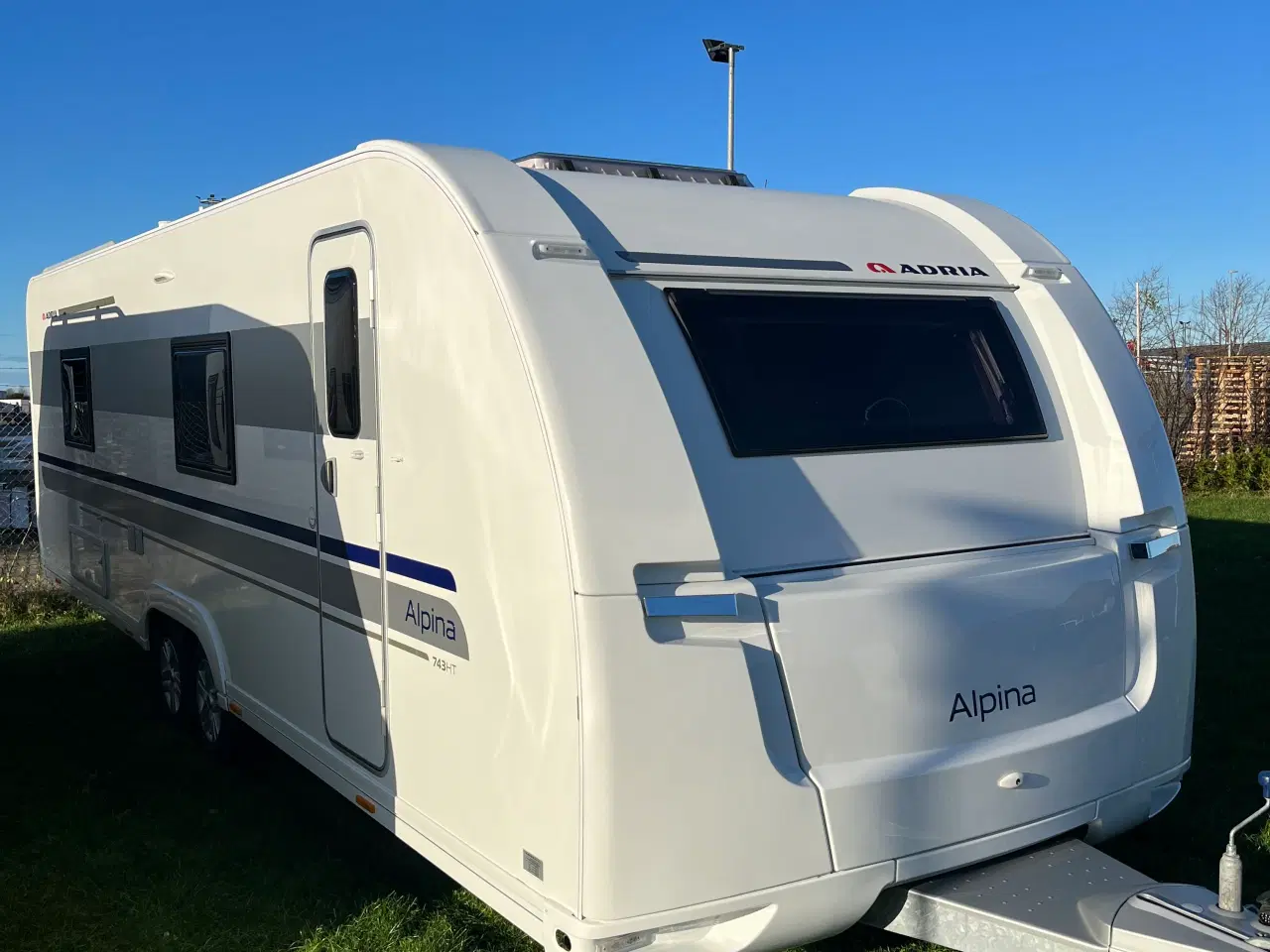 Billede 1 - 2015 Adria Alpina 743 HT 