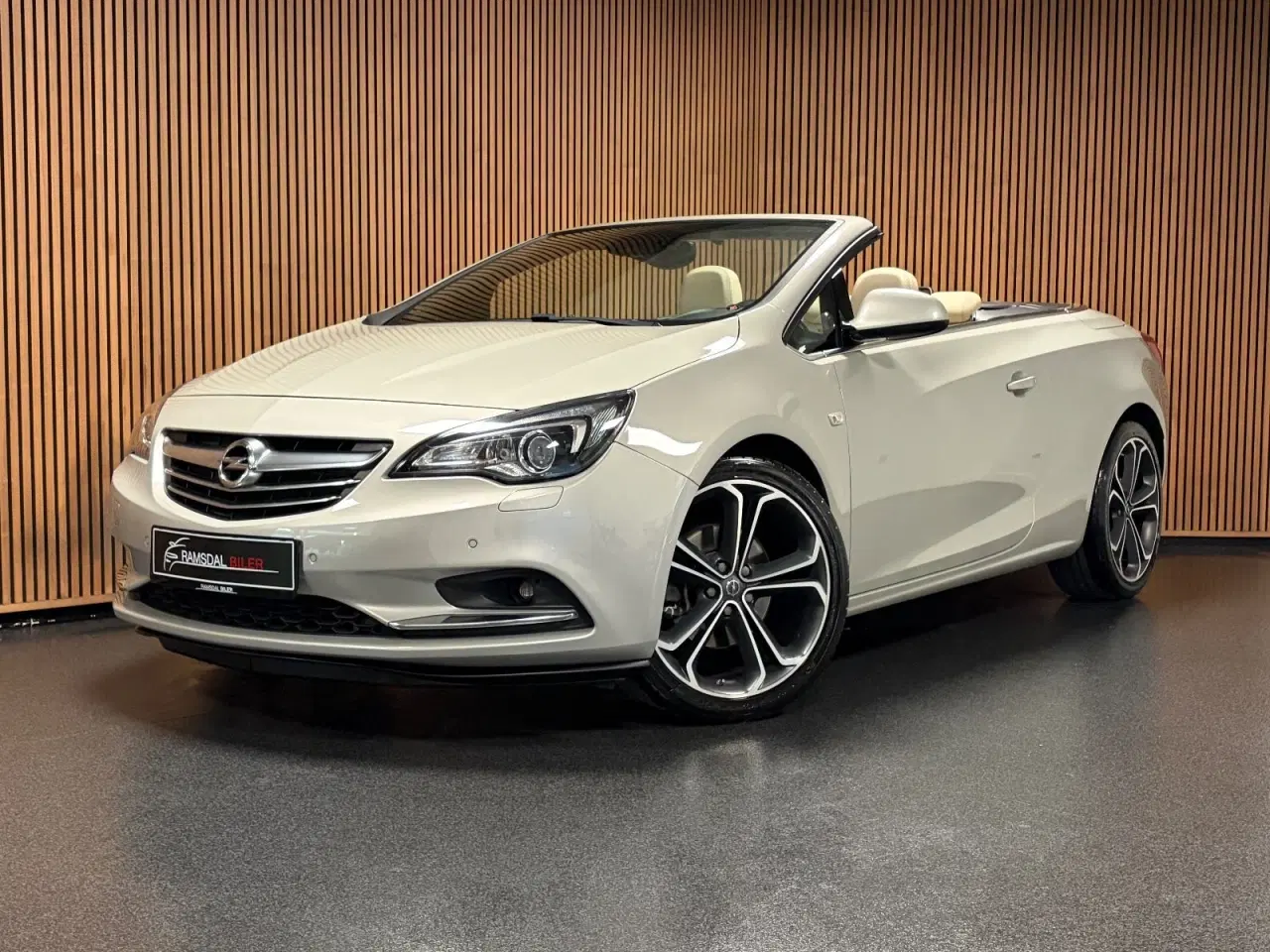 Billede 1 - Opel Cascada 1,6 T 170 Cosmo aut.