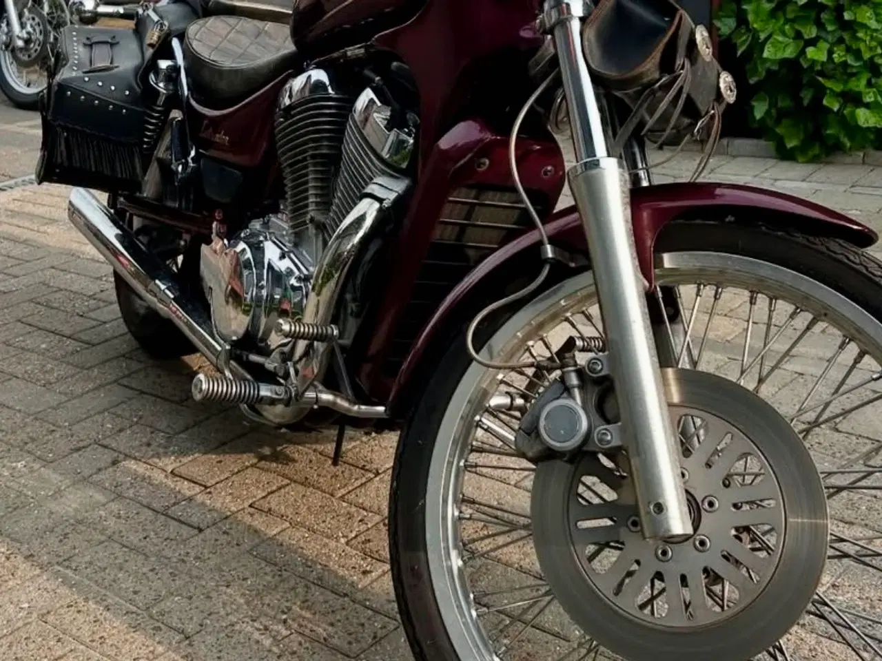 Billede 3 - Meget velholdt motorcykel- lav km!