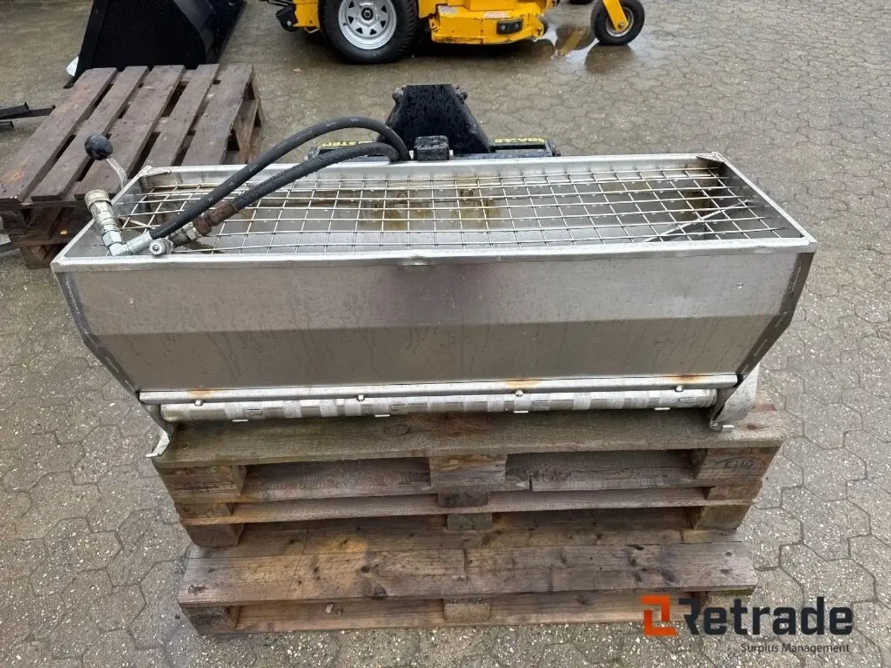 Billede 4 - - - - NYMEK SB 1200 Sneslynge og HF 120 saltudlægger