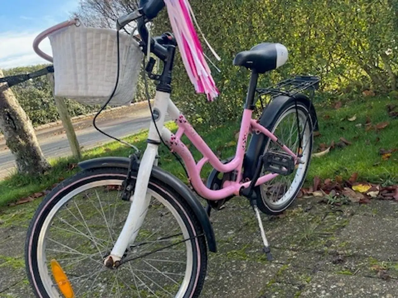 Billede 4 - Pigecykel 20 tommer