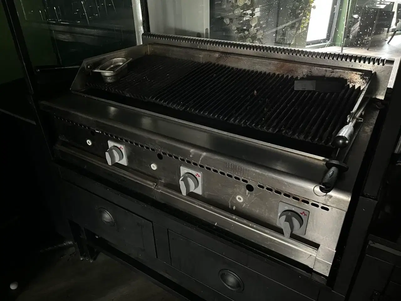 Billede 2 - Atalay Grill med udsugning