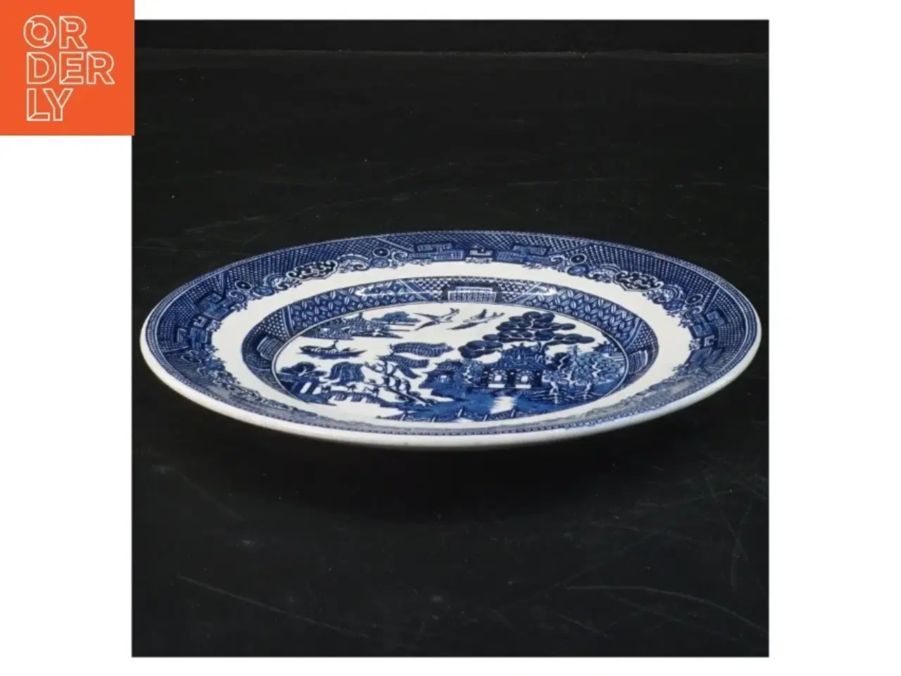 Billede 1 - Villow Johnson brothers, England Dekorativ tallerken med blå-hvidt mønster fra Willow (str. Ø 18 cm)