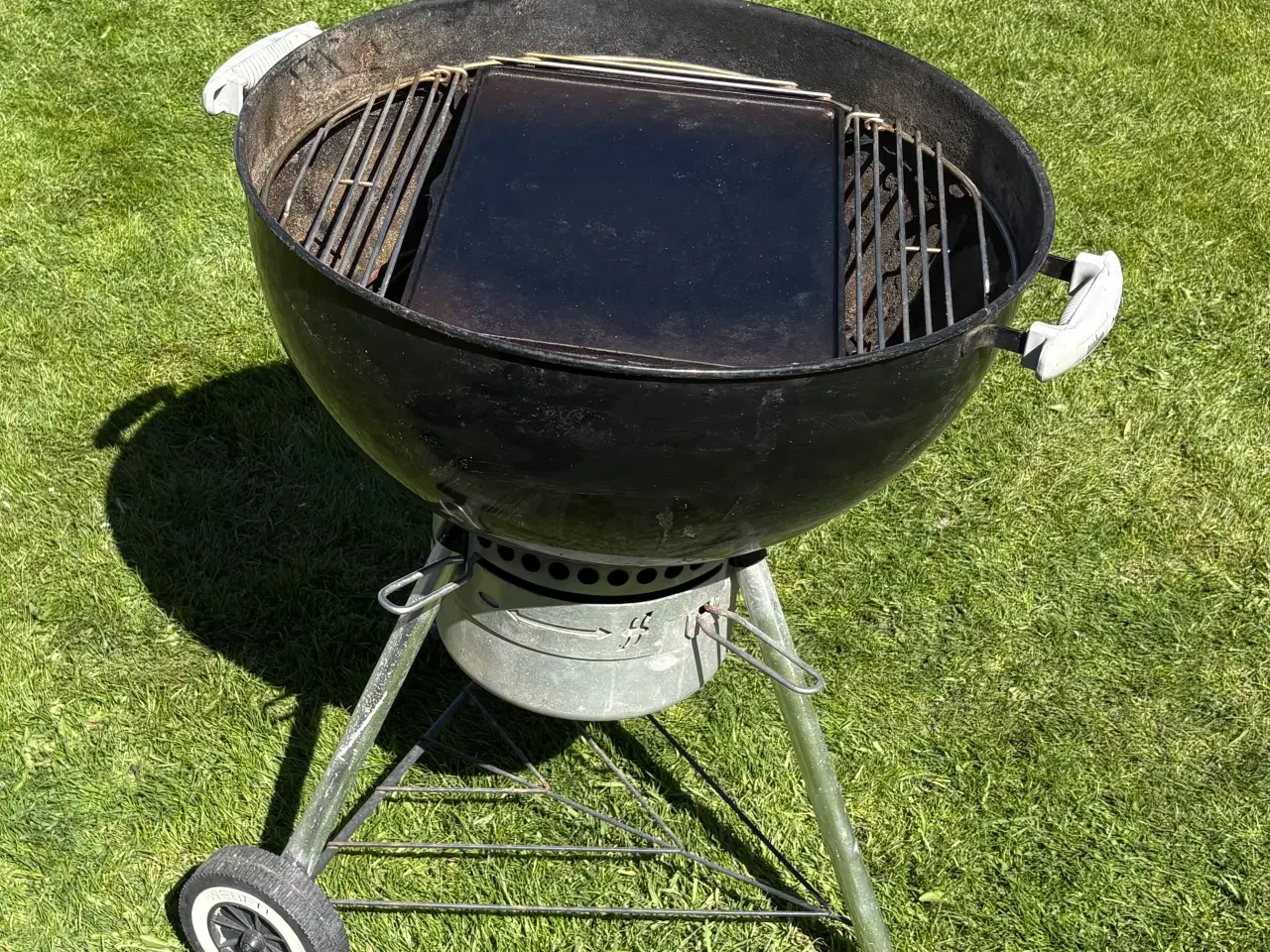 Billede 3 - Kulgrill.  Ø 57 cm