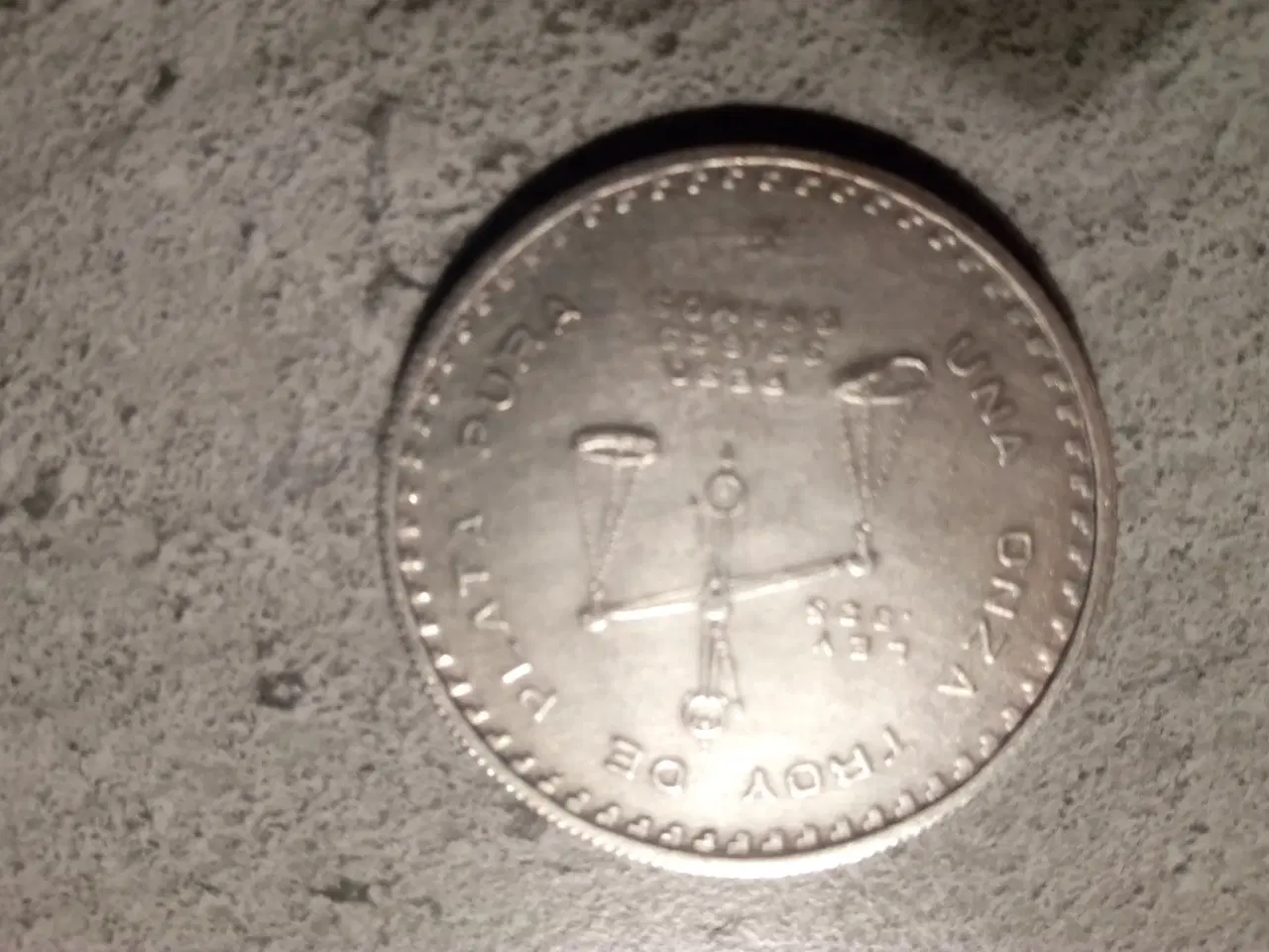 Billede 1 - Gl.Mexico mønt