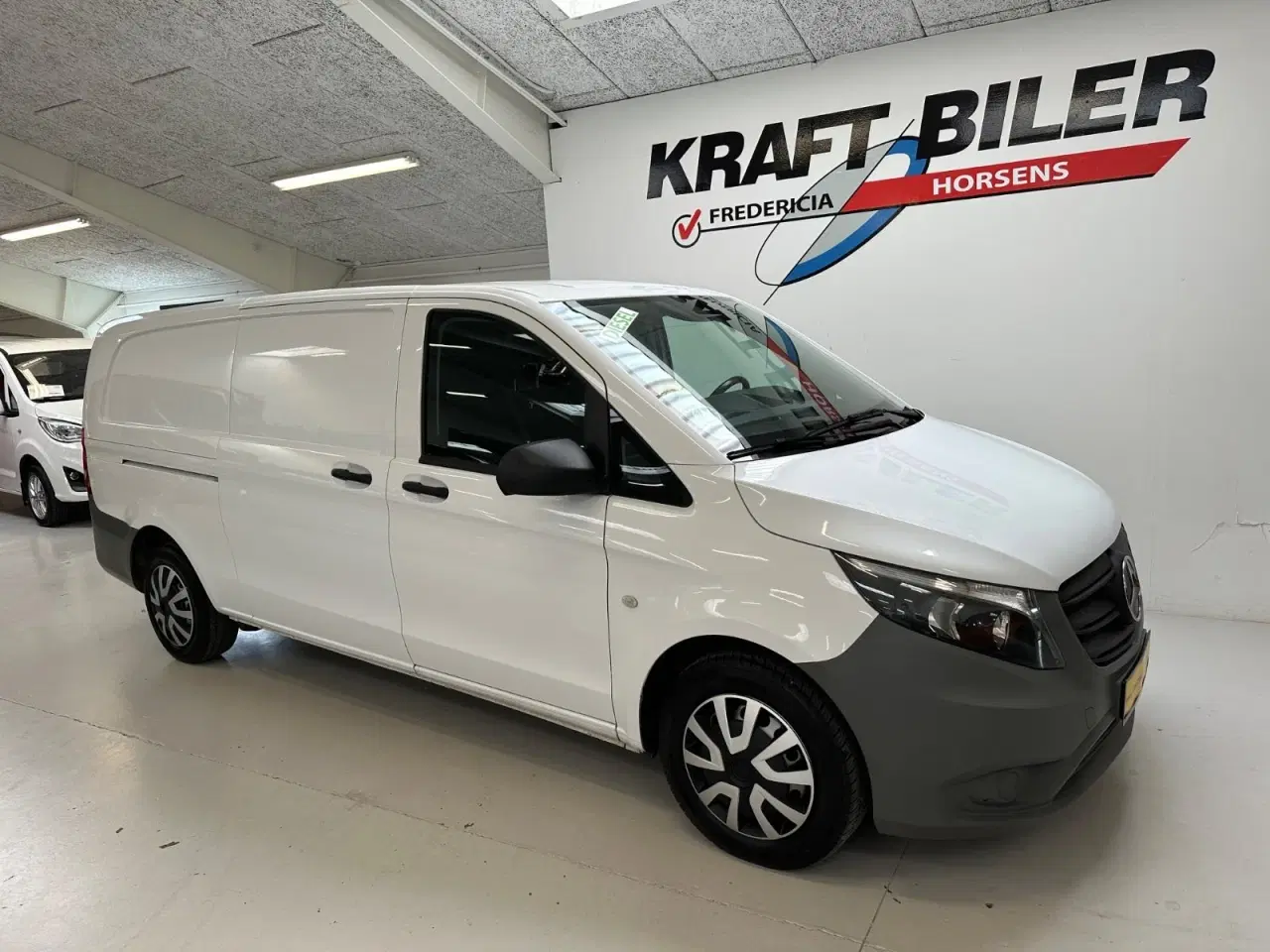 Billede 1 - Mercedes Vito 114 2,0 CDi Kassevogn aut. XL RWD